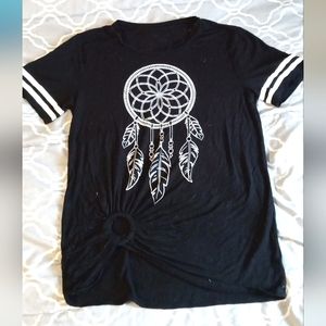 Junior's Dreamcatcher top